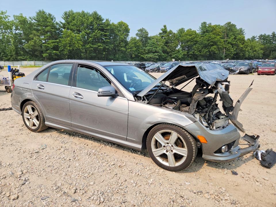 2010 Mercedes-benz C class VIN WDDGF8BB2AR123070 COPART salvage auction — FRONT END, MA - CERT OF TITLE-RECONSTRCTD COLL, sold $375 on 2026-08-10 (photo 4)