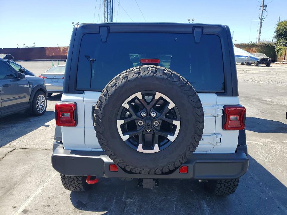 2026 Jeep Wrangler / VIN 1C4PJXFN2TW263549 COPART salvage auction — NORMAL WEAR, Ca - Dis/Dlr/Exp Only Clean Title (P), sold $25,250 on 2026-07-29 (photo 6)