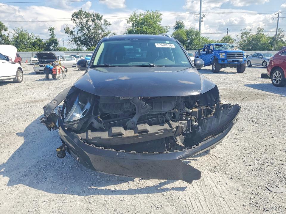 2015 Volkswagen Tiguan VIN WVGAV7AX6FW509764 COPART salvage auction — FRONT END, FL - CERT OF TITLE SLVG REBUILDABLE, sold $1,300 on 2026-08-07 (photo 5)