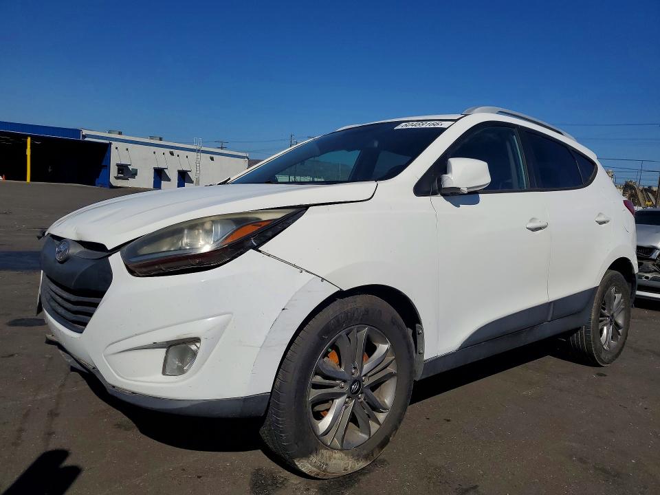 2015 Hyundai Tucson VIN KM8JU3AG7FU092680 COPART salvage auction — FRONT END, Ca - Cert Of Title-Salvaged, sold $2,300 on 2026-07-27 (photo 1)
