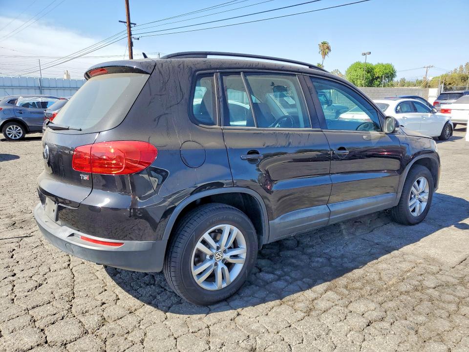 2016 Volkswagen Tiguan VIN WVGAV7AX8GW518970 COPART salvage auction — MINOR DENT/SCRATCHES, Ca - Dis/Dlr/Exp Only Clean Title (P), sold $1,300 on 2026-07-30 (photo 3)