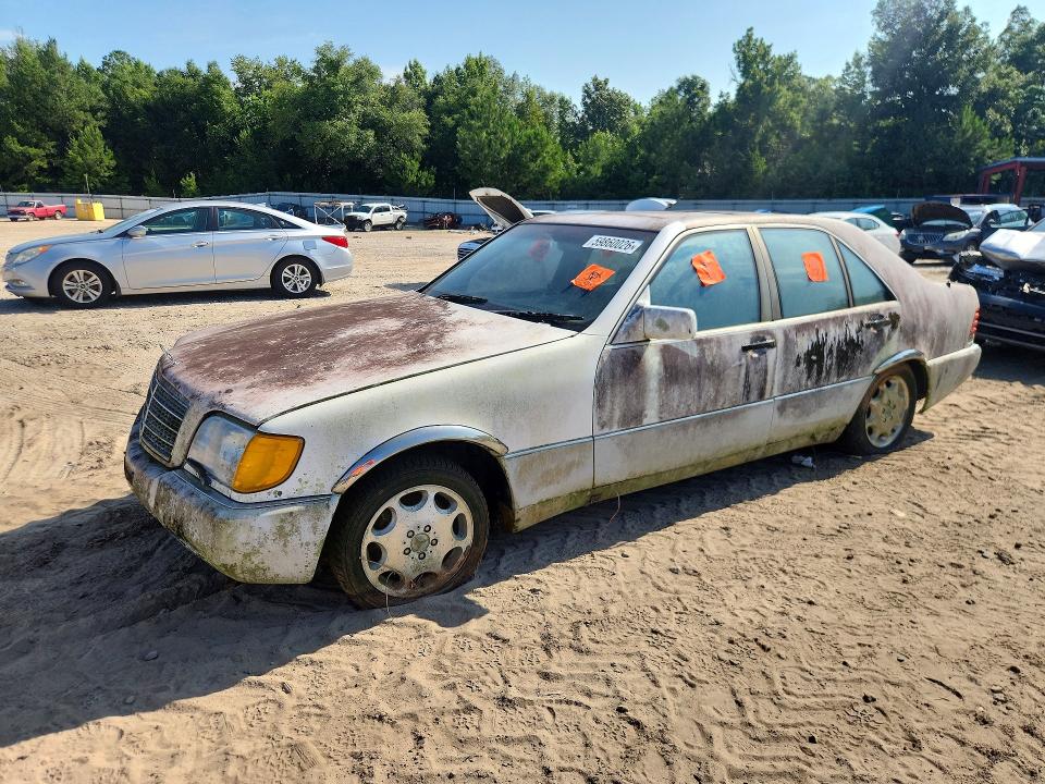 1992 Mercedes-benz 300 VIN WDBGA32E0NA020836 COPART salvage auction — MINOR DENT/SCRATCHES, Fl - Certificate Of Title, sold $425 on 2026-07-24 (photo 1)