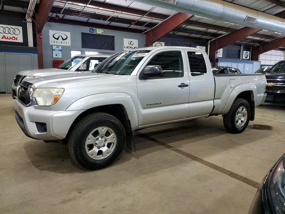 2013 Toyota Tacoma VIN 5TFUX4EN4DX018300 COPART salvage auction — MINOR DENT/SCRATCHES, MT - CERTIFICATE OF TITLE (P), sold $7,400 on 2026-07-27 (photo 1)