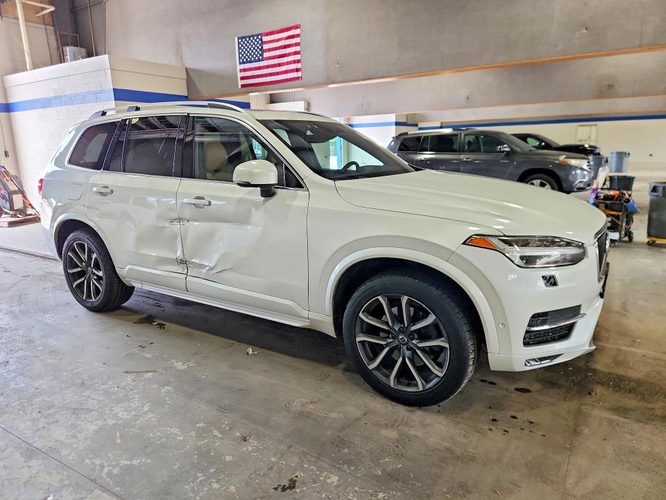 2017 Volvo Xc90 VIN YV4A22PK0H1111653 COPART salvage auction — SIDE, Va - Cert Of Title - Salvage, sold $1,250 on 2026-07-24 (photo 4)