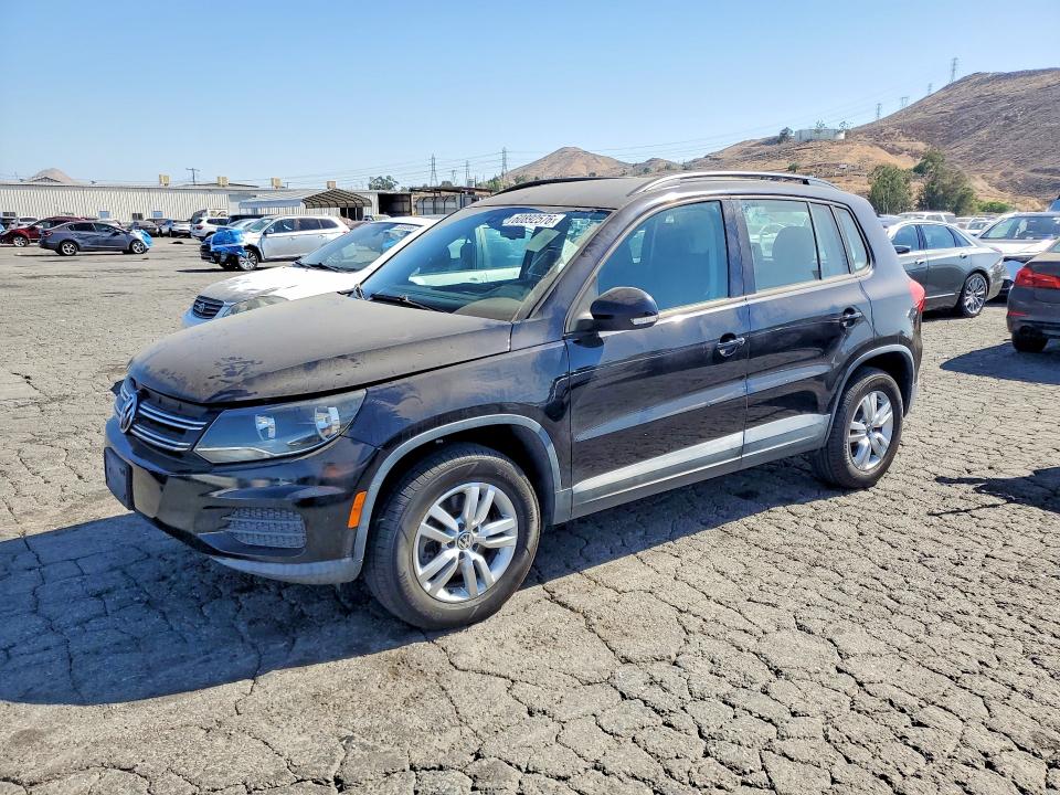 2016 Volkswagen Tiguan VIN WVGAV7AX8GW518970 COPART salvage auction — MINOR DENT/SCRATCHES, Ca - Dis/Dlr/Exp Only Clean Title (P), sold $1,300 on 2026-07-30 (photo 1)