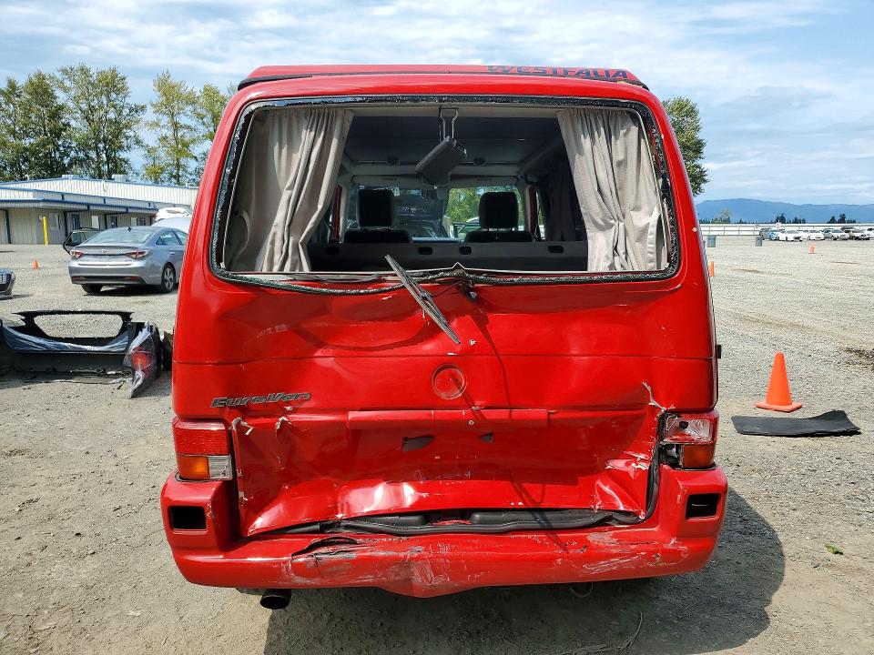 2002 Volkswagen Eurovan VIN WV2NB47052H024281 COPART salvage auction — REAR END, WA - BILL OF SALE, sold $10,100 on 2026-08-10 (photo 6)