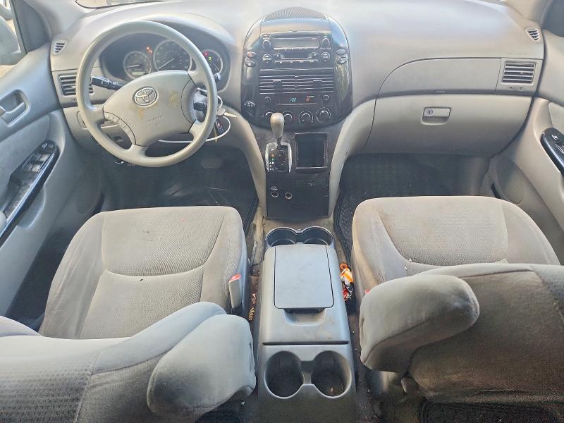 2005 Toyota Sienna VIN 5TDZA23C35S370076 COPART salvage auction — REAR END, On - Permit Salvage, sold $925 on 2026-07-30 (photo 8)