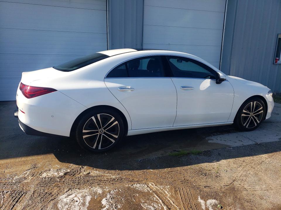 2025 Mercedes-benz Cla-class VIN W1K5J4HB2SN532118 COPART salvage auction — UNDERCARRIAGE, QC - AUCUNE MENTION, sold $24,250 on 2026-08-05 (photo 3)