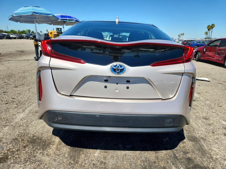 2021 Toyota Prius VIN JTDKAMFPXM3190072 COPART salvage auction — FRONT END, CA - SALVAGE CERTIFICATE, sold $4,500 on 2026-07-28 (photo 6)