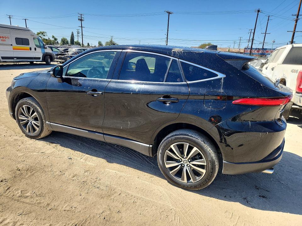 2022 Toyota Venza VIN JTEAAAAH6NJ101911 COPART salvage auction — REAR END, Ca - Dis/Dlr/Exp Only Clean Title (P), sold $12,500 on 2026-08-24 (photo 2)