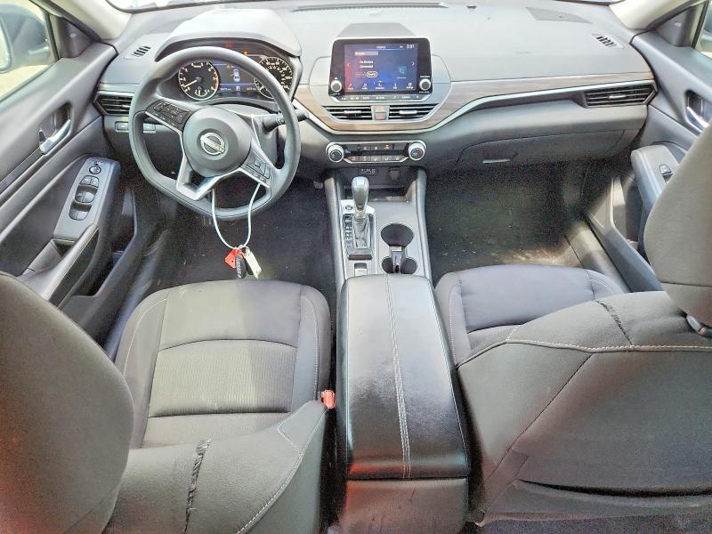 2025 Nissan Altima VIN 1N4BL4DW7SN313998 COPART salvage auction — MINOR DENT/SCRATCHES, Fl - Cert Of Title Slvg Rebuildable, sold $8,700 on 2026-07-31 (photo 8)