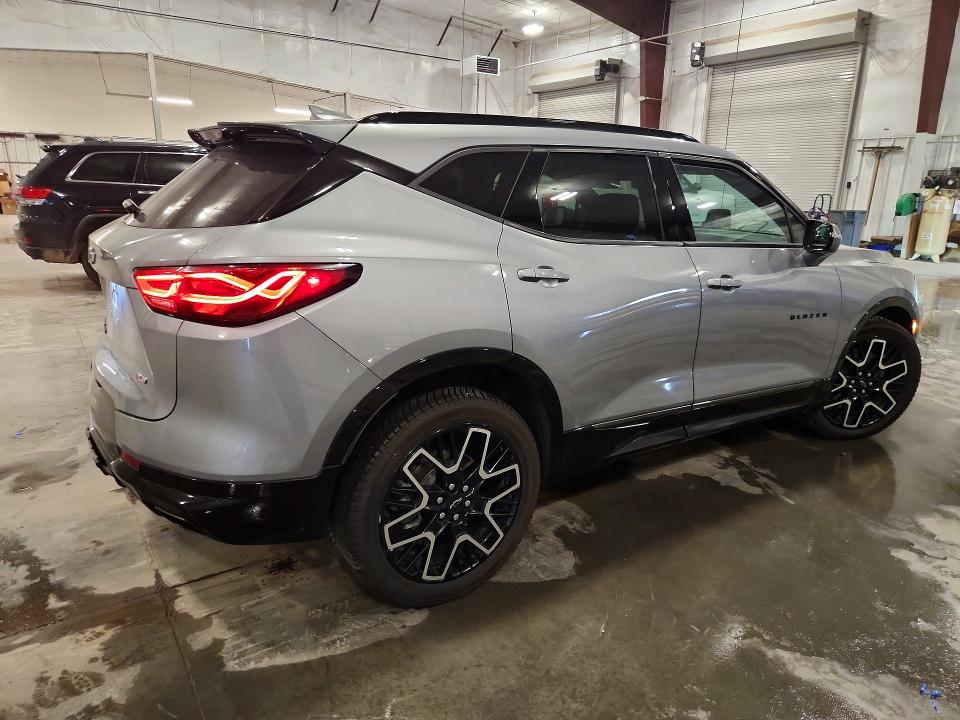 2023 Chevrolet Blazer VIN 3GNKBKRS7PS190649 COPART salvage auction — FRONT END, MN - CERT OF TITLE-SALVAGE, sold $10,600 on 2026-08-17 (photo 3)