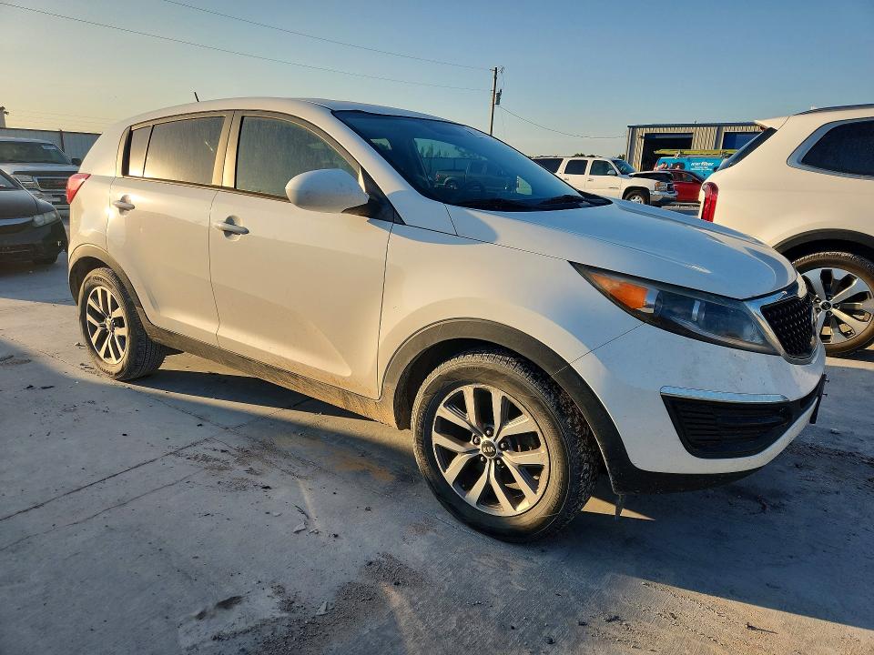 2016 Kia VIN KNDPB3ACXG7852277 COPART salvage auction — MECHANICAL, TX - CERTIFICATE OF TITLE, sold $1,850 on 2026-07-10 (photo 4)