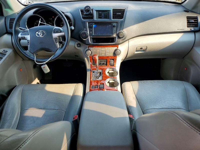 2013 Toyota Highlander VIN 5TDYK3EH0DS116234 COPART salvage auction — FRONT END, Co - Public - Salvage Title, sold $5,800 on 2026-07-09 (photo 8)