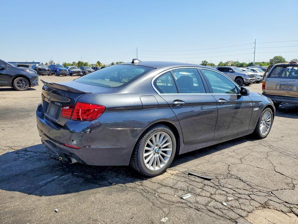 2013 BMW 5er VIN WBAFU7C54DDU67934 COPART salvage auction — SIDE, CO - SALVAGE TITLE, sold $275 on 2026-07-21 (photo 3)