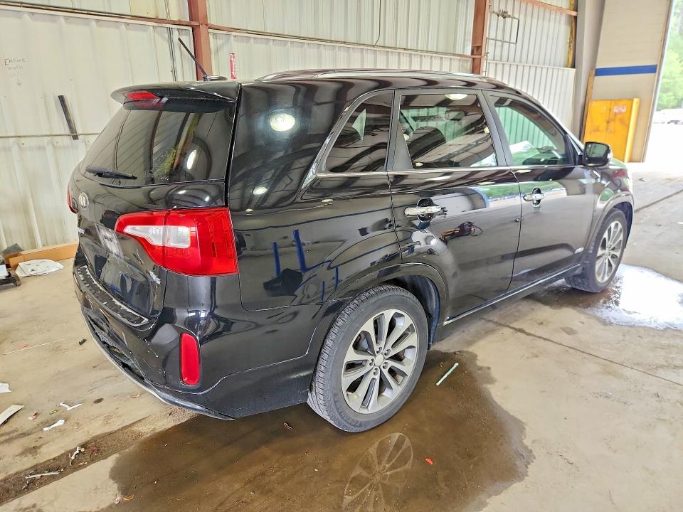 2015 Kia Sorento VIN 5XYKWDA79FG653228 COPART salvage auction — REAR END, Va - Cert Of Title - Salvage, sold $1,750 on 2026-07-24 (photo 3)
