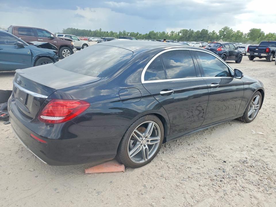 2017 Mercedes-benz E-klasse VIN WDDZF4JB8HA183690 COPART salvage auction — WATER/FLOOD, Tx - Salvage Title-Flood Damage, sold $8,900 on 2026-07-17 (photo 3)