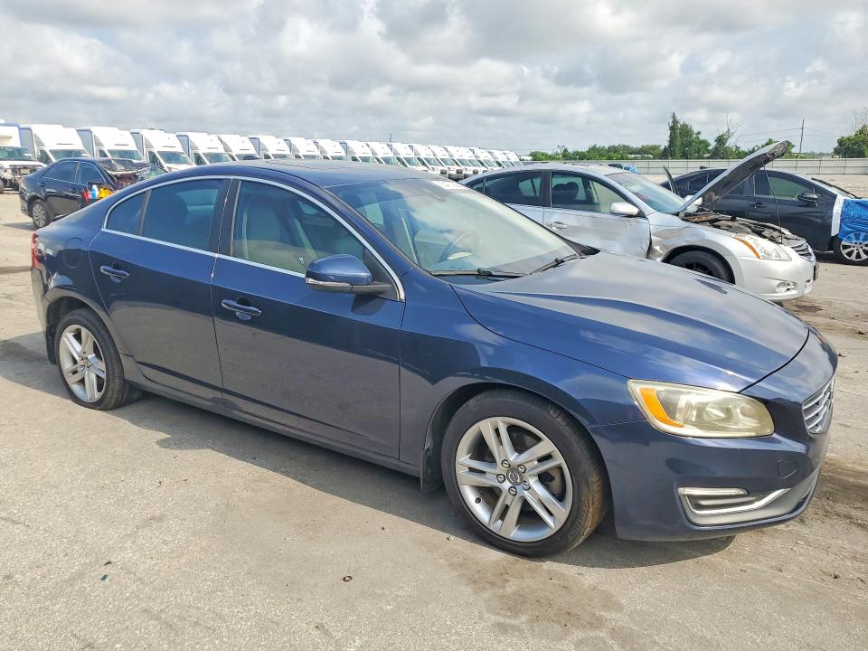 2015 Volvo S60 VIN YV140MFK7F2355272 COPART salvage auction — REAR END, Oh - Certificate Of Title, sold $1,150 on 2026-08-13 (photo 4)