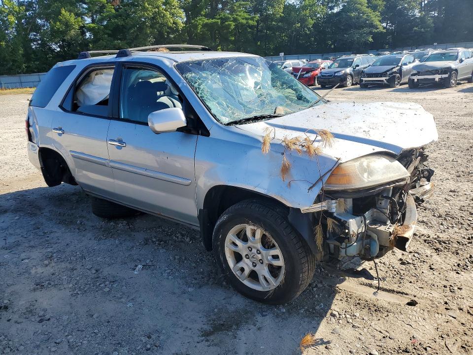 2005 Acura Mdx VIN 2HNYD18985H501232 COPART salvage auction — ROLLOVER, MA - CERT OF TITLE-RECONSTRCTD COLL, sold $325 on 2026-08-03 (photo 4)