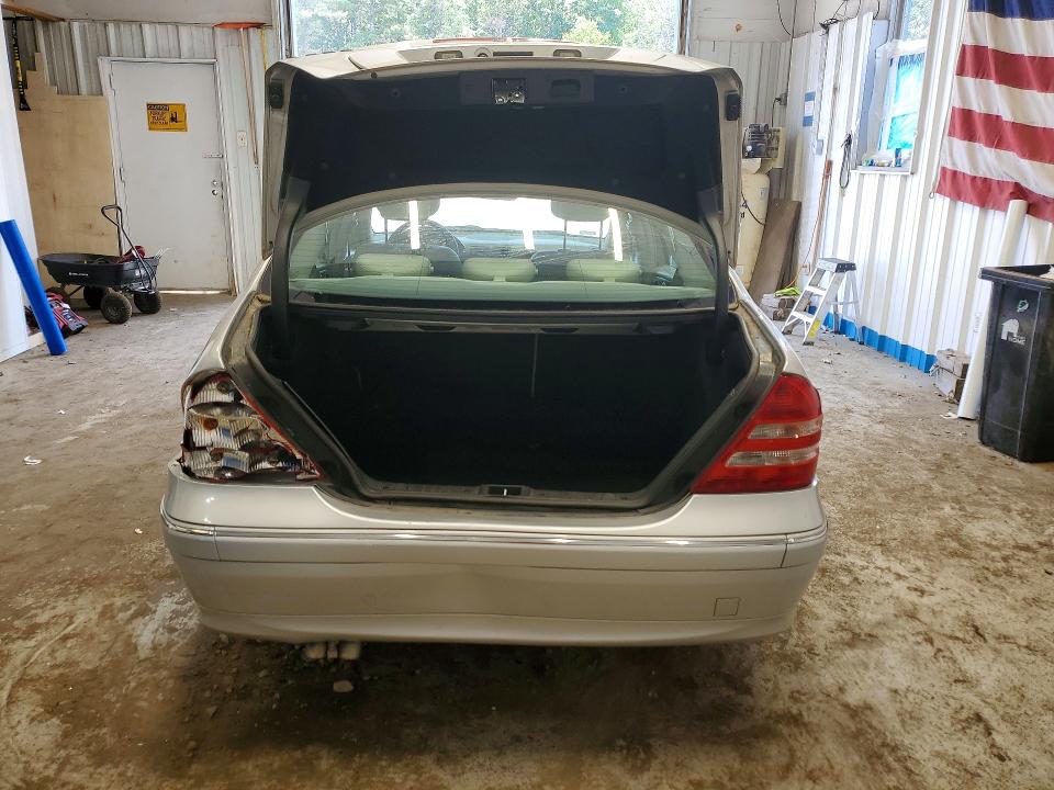2007 Mercedes-benz C class VIN WDBRF92H67F850640 COPART salvage auction — REAR END, Me - Cert Of Title-Salvage Collisio, sold $90 on 2026-07-23 (photo 6)