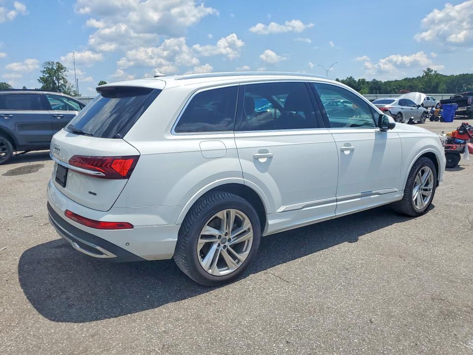 2020 Audi Q7 VIN WA1LXAF78LD002752 COPART salvage auction — REAR END, Nc - Dealer Only Clean Title, sold $16,600 on 2026-08-29 (photo 3)