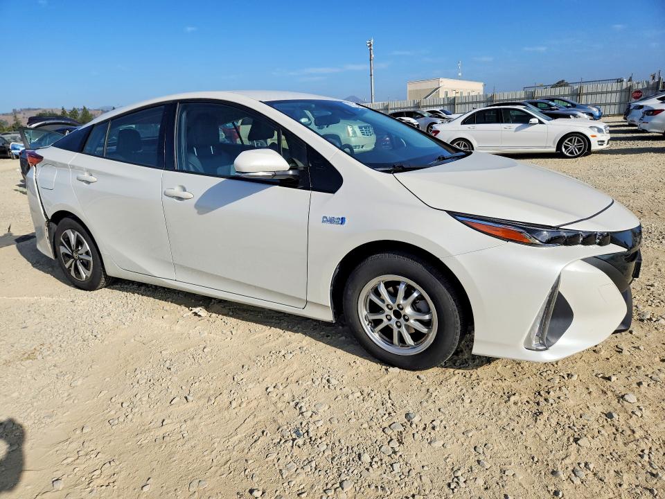 2017 Toyota Prius VIN JTDKARFP9H3028923 COPART salvage auction — REAR END, CA - SALVAGE CERTIFICATE, sold $1,100 on 2026-07-23 (photo 4)