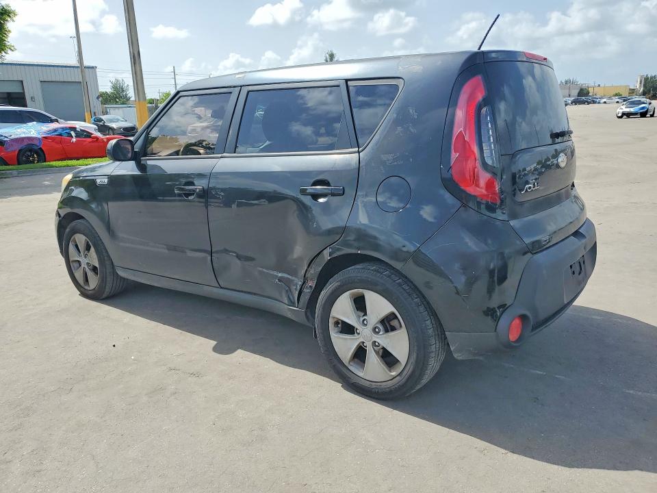 2015 Kia Soul VIN KNDJN2A25F7779932 COPART salvage auction — SIDE, Fl - Cert Of Title Slvg Rebuildable, sold $400 on 2026-07-15 (photo 2)