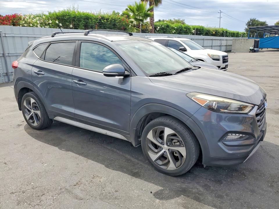 2017 Hyundai Tucson VIN KM8J33A29HU526348 COPART salvage auction — MECHANICAL, Ca - Dis/Dlr/Exp Only Clean Title, sold $2,500 on 2026-07-16 (photo 4)