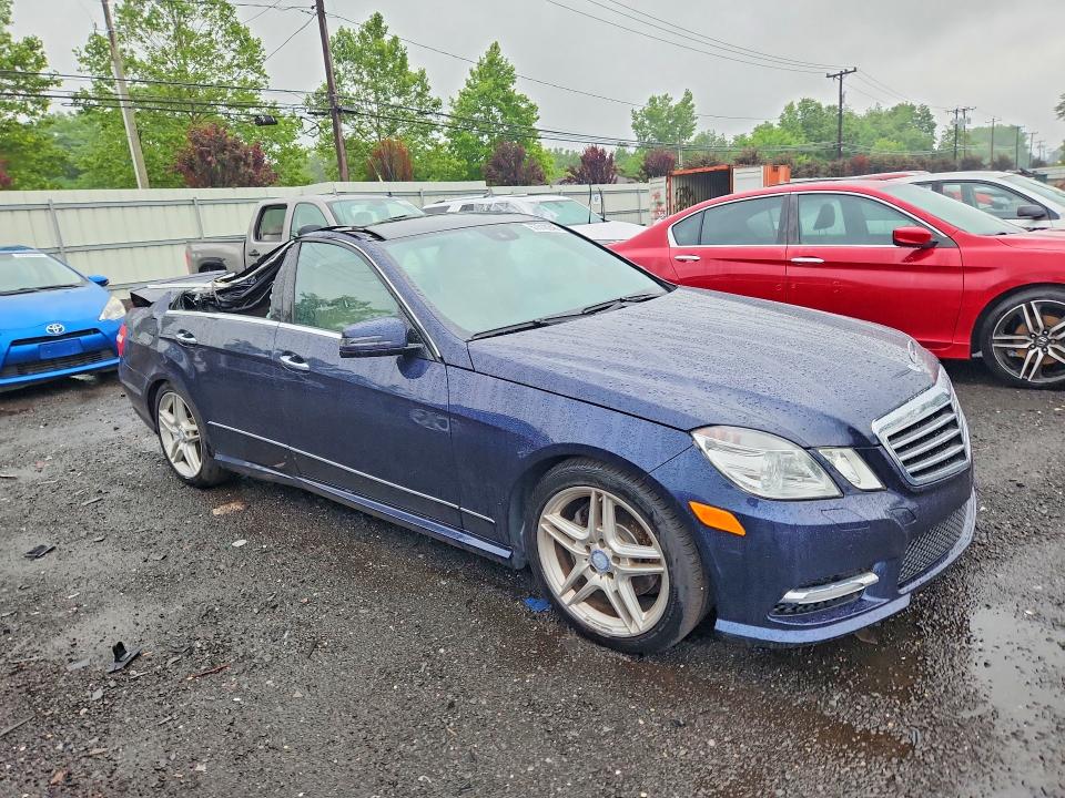 2013 Mercedes-benz E-class VIN WDDHF8JB5DA723915 COPART salvage auction — ROOF, CT - CERT OF TITLE-SALVAGE, sold $1,100 on 2026-07-10 (photo 4)
