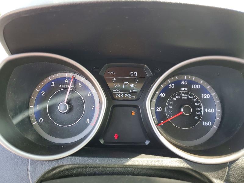 2015 Hyundai Elantra VIN KMHDH4AE8FU455655 COPART salvage auction — NORMAL WEAR, Salvage Title, sold $650 on 2026-07-17 (photo 9)