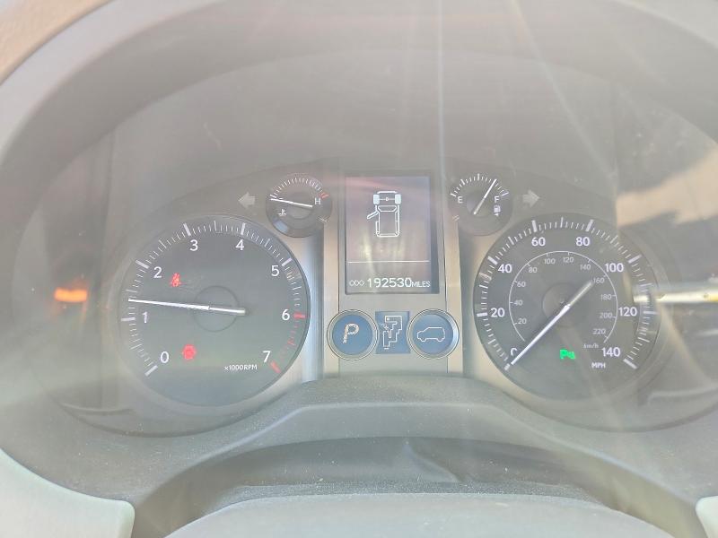 2010 Lexus Gx 460 VIN JTJBM7FXXA5002155 COPART salvage auction — MINOR DENT/SCRATCHES, IL - CERTIFICATE OF TITLE (P), sold $10,800 on 2026-07-28 (photo 9)