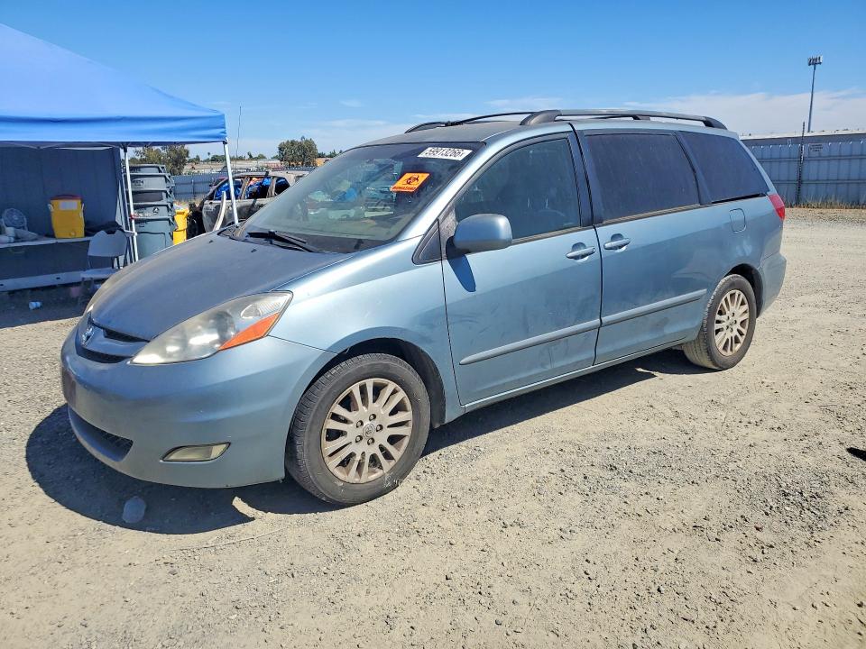 2008 Toyota Sienna VIN 5TDZK22C48S152280 COPART salvage auction — MINOR DENT/SCRATCHES, Ca - Dis/Dlr/Exp App For Dup Clean, sold $700 on 2026-07-30 (photo 1)