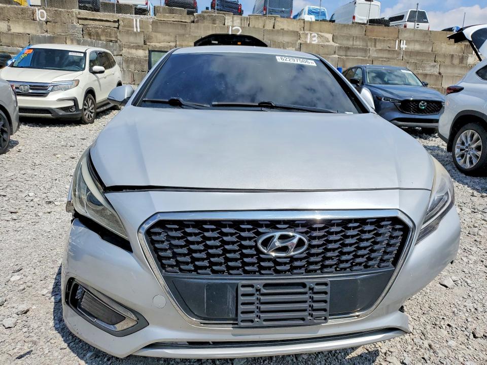 2016 Hyundai VIN KMHE24L15GA022247 COPART salvage auction — FRONT END, Oh - Certificate Of Title, sold $200 on 2026-07-31 (photo 5)
