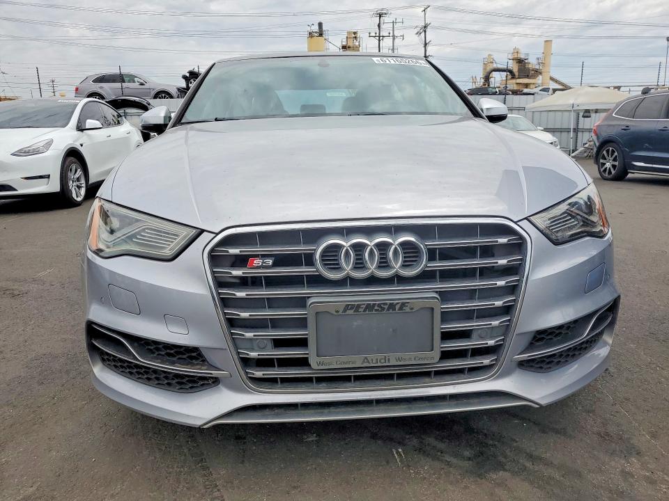 2015 Audi A3 VIN WAUBFGFF3F1134836 COPART salvage auction — MINOR DENT/SCRATCHES, Ca - Dis/Dlr/Exp Only Clean Title, sold $3,800 on 2026-07-27 (photo 5)