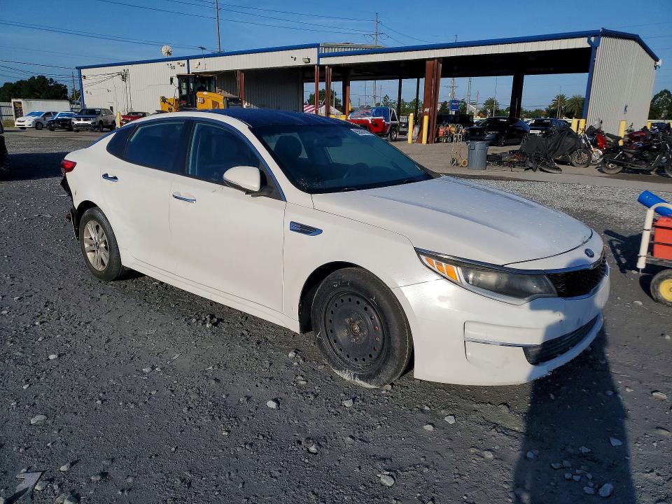 2016 Kia Optima VIN 5XXGT4L37GG016627 COPART salvage auction — FRONT END, FL - CERT OF TITLE SLVG REBUILDABLE (P), sold $1,000 on 2026-07-28 (photo 4)
