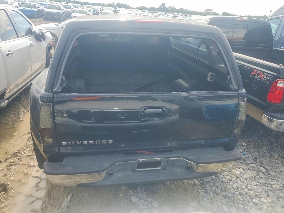 2005 Chevrolet Silverado 3500 VIN 1GCJC39225E126792 COPART salvage auction — MINOR DENT/SCRATCHES, TN - CERTIFICATE OF TITLE (P), sold $7,300 on 2026-07-28 (photo 6)