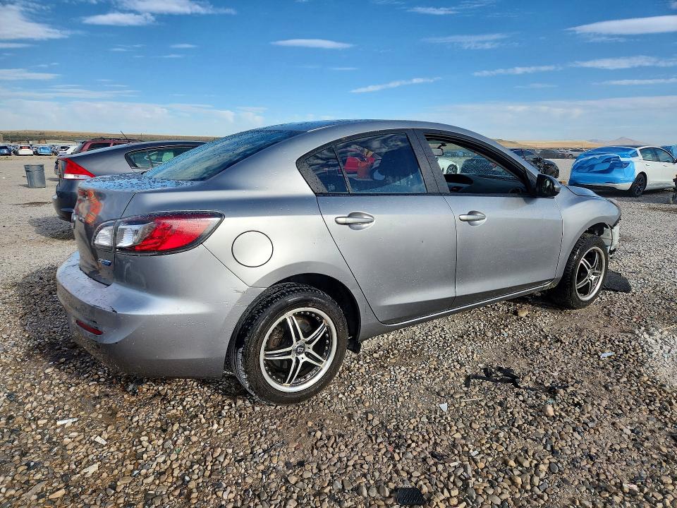 2013 Mazda 3 VIN JM1BL1UP1D1779258 COPART salvage auction — FRONT END, Salvage Title, sold $150 on 2026-08-21 (photo 3)