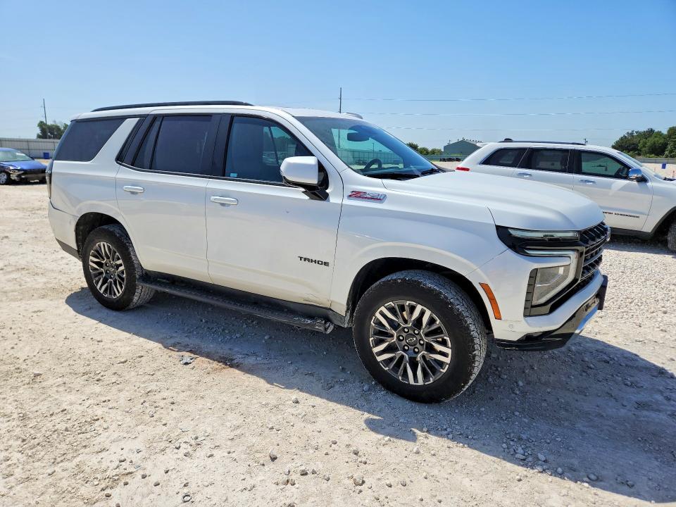 2025 Chevrolet Tahoe VIN 1GNS6PRD8SR351525 COPART salvage auction — REAR END, Tx - Salvage Vehicle Title, sold $15,300 on 2026-07-30 (photo 4)