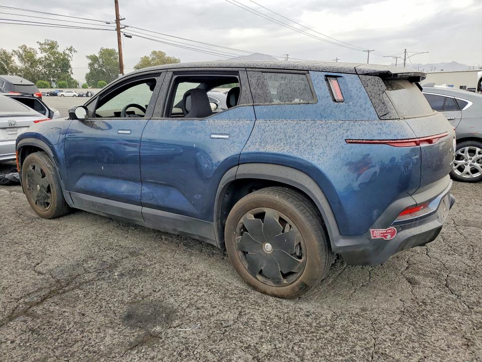 2023 Fisker Ocean VIN VCF1UBU27PG006914 COPART salvage auction — MINOR DENT/SCRATCHES, IN - DIS/DLR/EXP ONLY CLEAN TITLE (P), sold $7,500 on 2026-07-27 (photo 2)