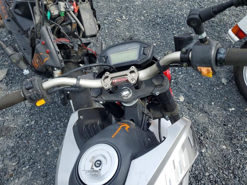 2022 Cf moto Scooter VIN LEHPCB226NR600498 COPART salvage auction — SIDE, QC - IRRECUPERABLE, sold $150 on 2026-10-06 (photo 7)