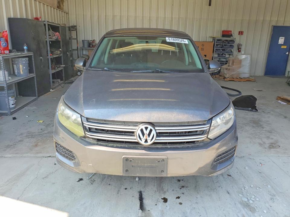 2014 Volkswagen Tiguan VIN WVGBV3AX1EW605250 COPART salvage auction — VANDALISM, NC - DEALER ONLY CLEAN TITLE, sold $375 on 2026-07-29 (photo 5)