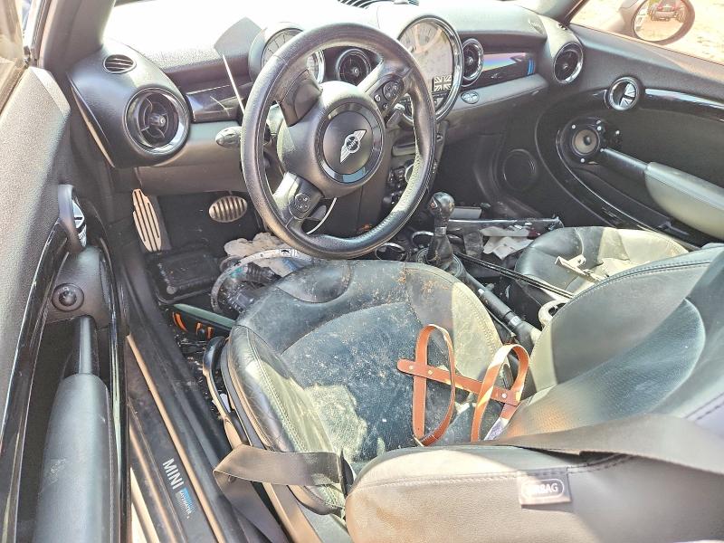 2013 Mini Cooper VIN WMWSV3C50DT389761 COPART salvage auction — REAR END, Tx - Salvage Vehicle Title, sold $450 on 2026-08-14 (photo 8)