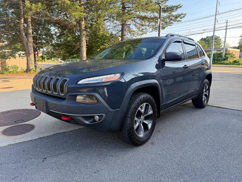2017 Jeep Cherokee VIN 1C4PJMBS6HW500108 COPART salvage auction — NORMAL WEAR, ME - CERTIFICATE OF TITLE (P), sold $3,800 on 2026-07-31 (photo 1)