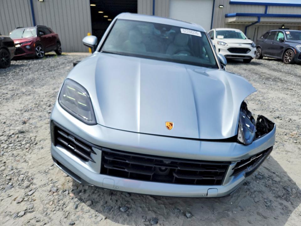 2024 Porsche Cayenne VIN WP1AA2AY2RDA05075 COPART salvage auction — FRONT END, Ga - Cert Of Title-Salvage, sold $28,250 on 2026-08-06 (photo 5)