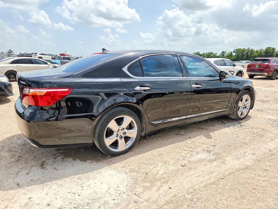 2011 Lexus Ls 460 VIN JTHGL5EF7B5043593 COPART salvage auction — MINOR DENT/SCRATCHES, Tx - Certificate Of Title (P), sold $1,750 on 2026-07-31 (photo 3)