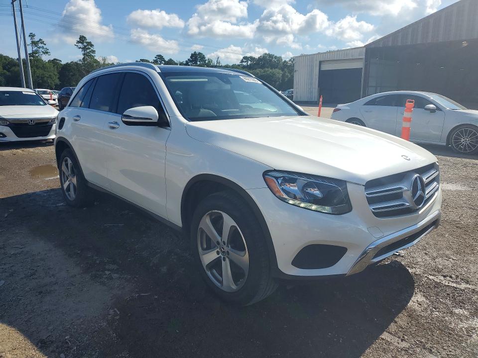 2017 Mercedes-benz Glc VIN WDC0G4JB8HF249023 COPART salvage auction — MINOR DENT/SCRATCHES, La - Certificate Of Title (P), sold $8,700 on 2026-07-24 (photo 4)