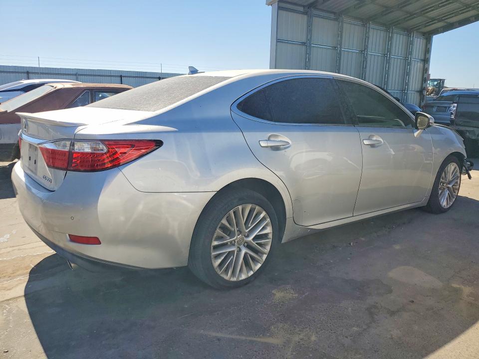 2014 Lexus Es 350 VIN JTHBK1GG6E2119094 COPART salvage auction — FRONT END, CA - DIS/DLR/EXP APP FOR DUP SALVAG, sold $3,450 on 2026-07-09 (photo 3)
