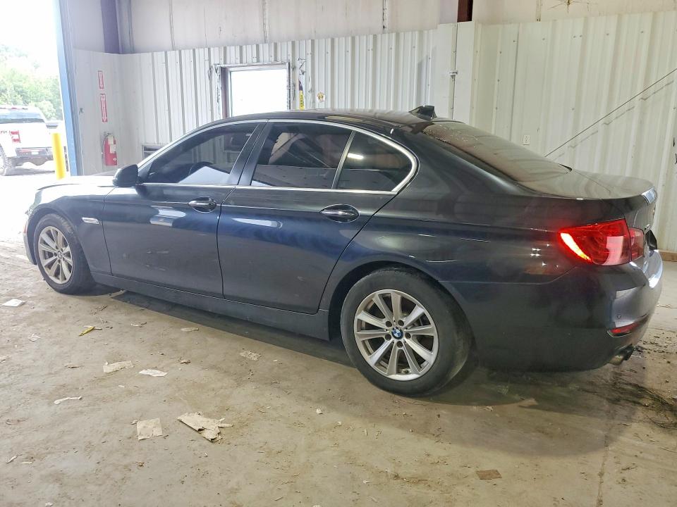 2014 BMW 5er VIN WBA5A7C52ED616119 COPART salvage auction — MINOR DENT/SCRATCHES, PA - CERT OF TITLE (P), sold $2,600 on 2026-08-18 (photo 2)