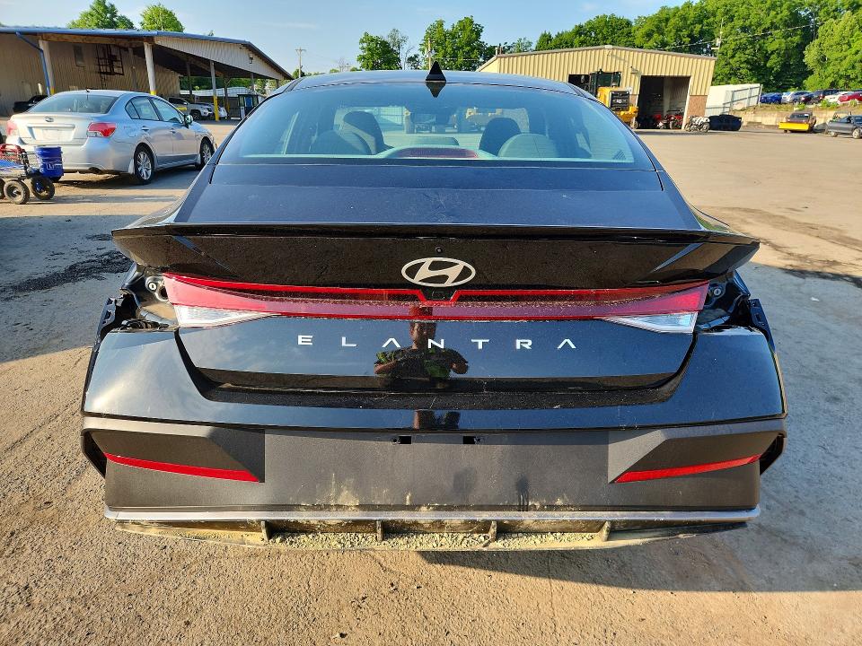 2026 Hyundai Elantra VIN KMHLM4DG2TU178114 COPART salvage auction — REAR END, Ny - Mv-907A Salvage Certificate, sold $7,100 on 2026-07-09 (photo 6)