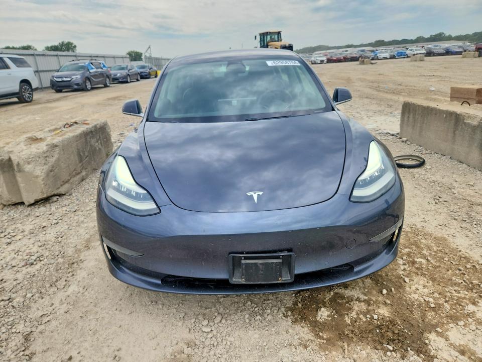 2020 Tesla Model 3 VIN 5YJ3E1EC7LF586225 COPART salvage auction — REAR END, Mo - Dealer Only Clean Title, sold $5,600 on 2026-07-30 (photo 5)
